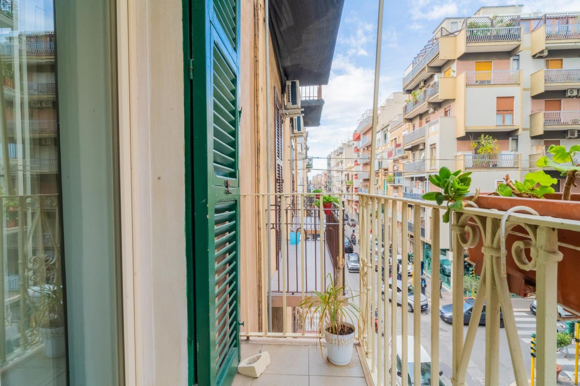 Apartamento Dimora Dante 310 Bari Exterior foto